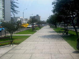 Miraflores: Beginn der Avenida Arequipa