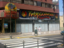 Miraflores, Avenida Pardo, Spielcasino
                        "Tropicana"