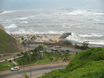 Miraflores, puente Rey, vista al mar