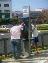 Miraflores, Avenida Pardo, Telefone der
                          Firma "Telmex"