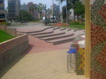 Miraflores, Park der Verliebten:
                          Treppenaufgang mit Rampen