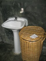 Miraflores, Jiron Porta, Luthor's House,
                        sauberes Waschbecken