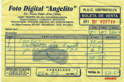 Lima: Quittung aus Miraflores f�r den Kauf
                        einer kleinen Fotokamera, Film und Batterien,
                        27.3.2007