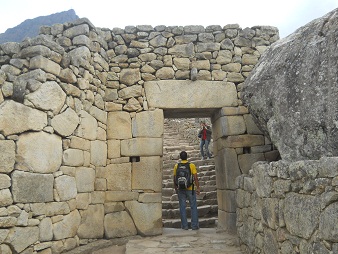 Otra foto de la Puerta del Sol principal