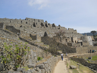 Templo del sol con panorama 01