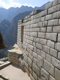 Machu Picchu: Die obere Mauer des Sonnentempels, Nahaufnahme 2