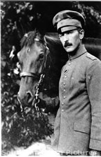 Padre Max Felix
                        Reiche