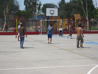 Parque San Est�ban 29-12-2010,
                          futbolistas salvajes 02