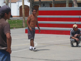 Parque San Est�ban 29-12-2010,
                          futbolistas salvajes 07