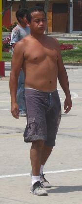 Parque San Est�ban 29-12-2010, futbolista
                          grit�n 03, primer plano