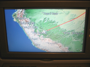 Bildschirmkarte mit der Flugroute ber Peru,
            Nahaufnahme