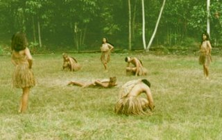 Nativos aguarunas
                          del Per (aborgenes), bailando el baile
                          rioja. Experiencia con esclavitud no tienen