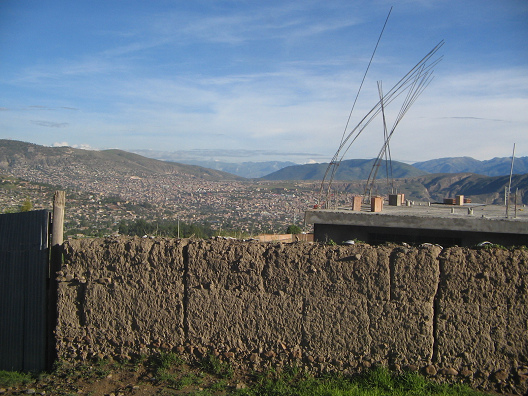 Sicht auf Ayacucho mit Panorama (01)