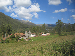 Landgut mit T�rmen (01)