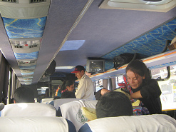 Verkauf von Maiskolben mit K�se
                                  (04)