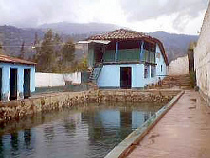 Talavera-Hualalachi
                                (Hualalache), Thermalbad (01)