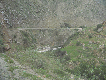 Vista atr�s al transcurso de la
                                  pista en el pendiente