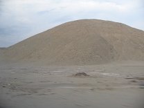 Panamericana Norte, regi�n de Trujillo,
                        cerro del desierto