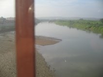 Panamericana Norte en el norte del Per�,
                        traves�a del R�o Tumbes antes de Tumbes (01)