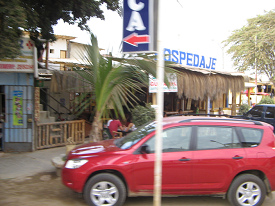 M�ncora, eine Herberge
                        ("Hospedaje")