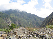 Vista atr�s al valle en forma de V (01)