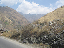 Blick auf eine weitere Bergkette