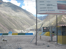 Placa "Chicla avanza"