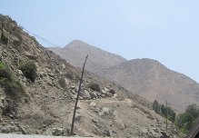 Otro cerro de desierto en la bruma (05)