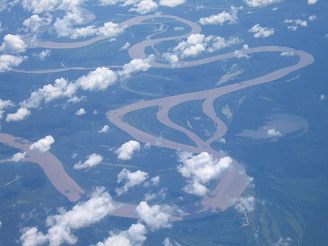 Amazonas-Flusslauf, Luftaufnahme 03 mit
                          Mandern mit Inseln