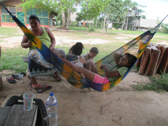 Hamaca
                con vida familiar