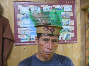 Francisco mit Bastkrone Francisco mit Bastkrone