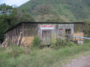El trapiche al lado del camino