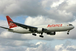 Avianca Boeing 767-300 im Anflug