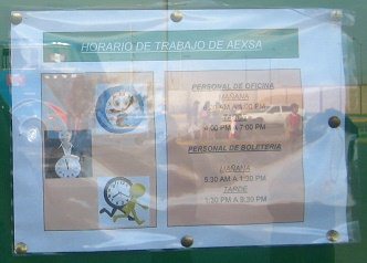 Una vitrina con filosof�a, primer
                                  plano 01, hoja 03