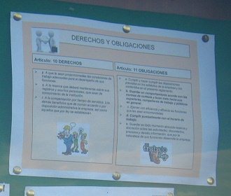 Vitrina con filosof�a, primer
                                  plano 02, hoja 01