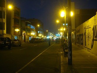 Jir�n cerca del malec�n