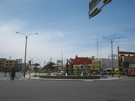 Avenida de la Torre, el bulevar con una
                          fontana