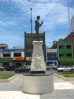 Monumento "maestro" 03